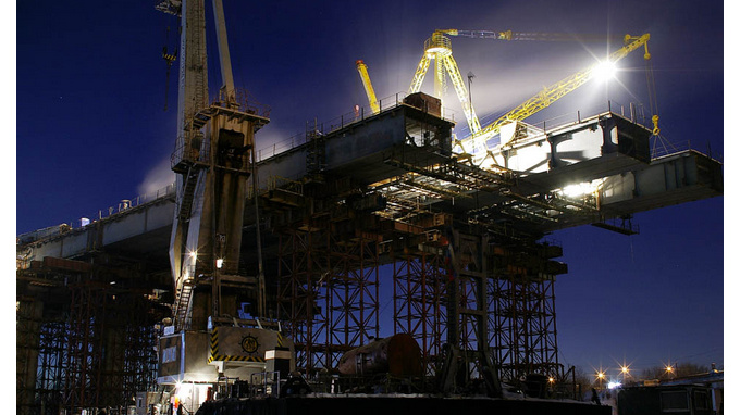 Новый мост через Неву хотят построить в створе улицы Коллонтай