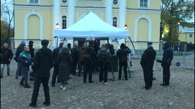 Петров выборг фото Видео: в Выборге прошла церемония прощания с Александром Петровым