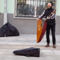 Не балалайка, а балалаище