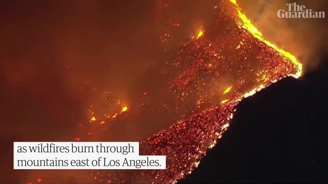 В Калифорнии горит около 10 тыс. гектаров природного заповедника 