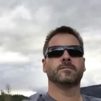 Только хотел улыбнуться