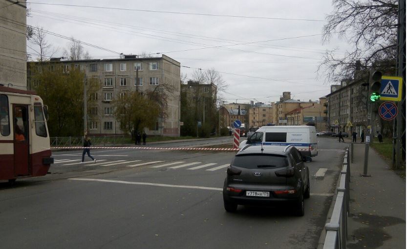 Улицу Бабушкина открыли после проверки бесхозного пакета