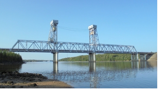 Мост через Свирь разведут на 45 минут 29 июля