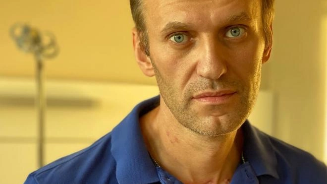 Песков диагностировал у Навального манию преследования и манию величия