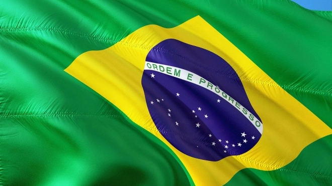 В Бразилии оценили сообщения о введении новых условий импорта "Спутника V"