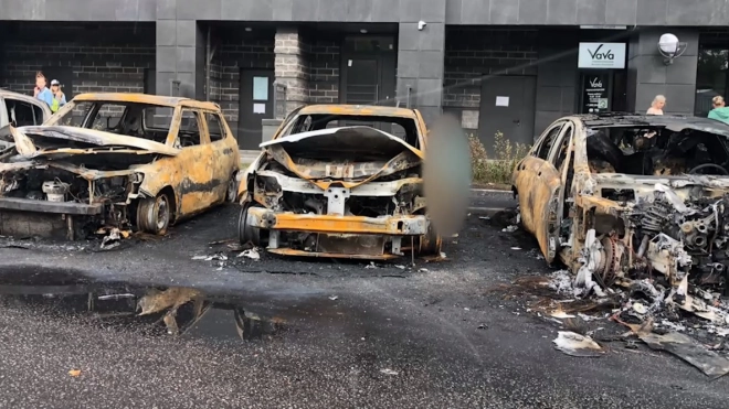 Три сгоревших автомобиля обернулись петербуржцу тюремным сроком