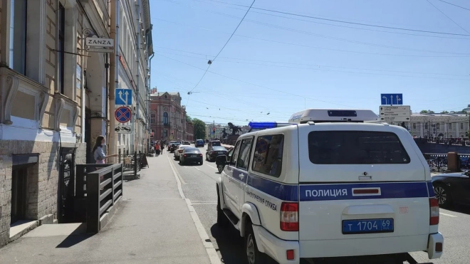 Полиция Петербурга разыскивает десятки сбежавших из военных частей