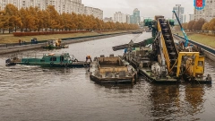 В Петербурге специалисты вычистили 3,43 км русла реки Смоленки