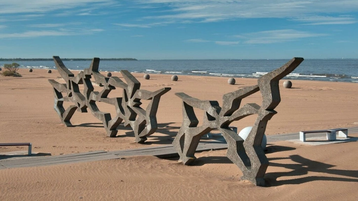 Купальный сезон: 15 петербургских пляжей одобрили для отдыха