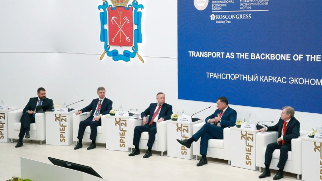 Беглов: Транспорт является приоритетным направлением в Петербурге