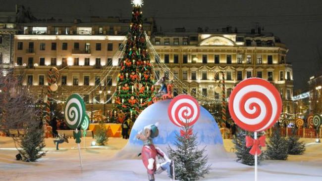 Организаторы массовых праздников в Петербурге получат субсидии в 219 млн рублей