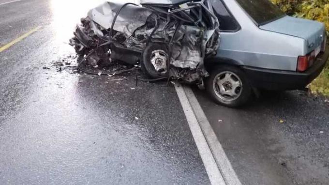 На Южном Урале 20-летний водитель погиб в лобовом ДТП