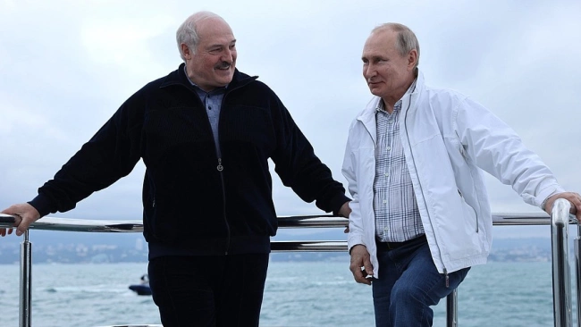 Лукашенко: вопросов с поставками нефти из России не будет