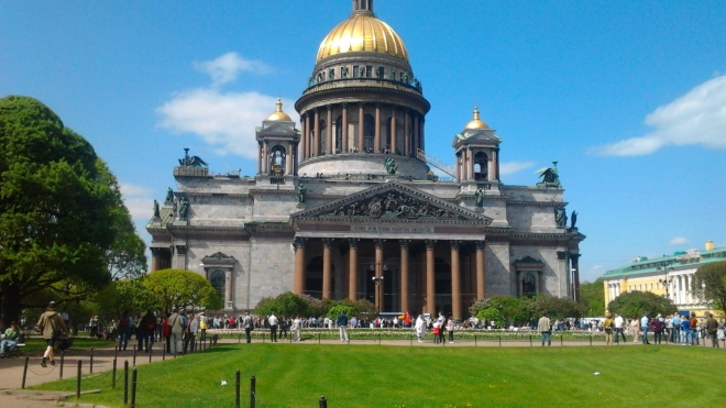 В Петербурге 30 августа температура будет на 5-6 градусов выше климатической нормы