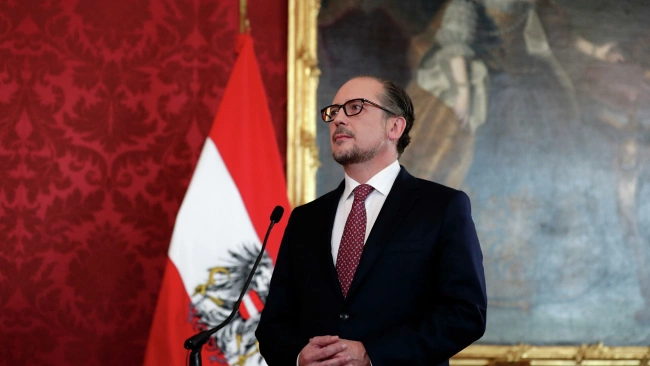 Александер Шалленберг стал новым канцлером Австрии