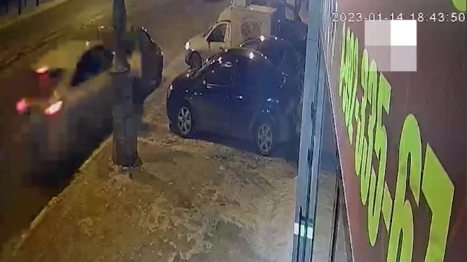 В Екатеринбурге женщина спровоцировала массовую аварию