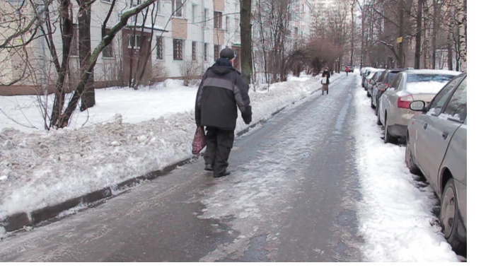 Движение на петербургских улицах планируют перекрывать во время сильных снегопадов 