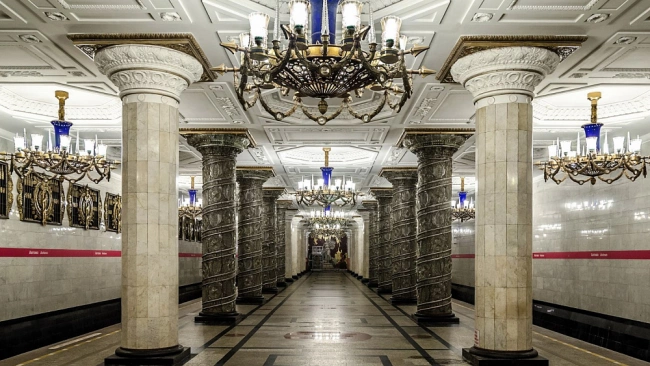 В метро Петербурга реконструируют тяговые подстанции 