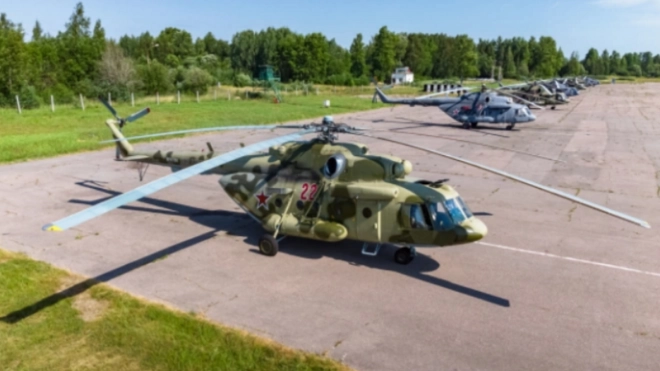 В Пушкине экипажи морской авиации провели наземную тренировку ко дню ВМФ