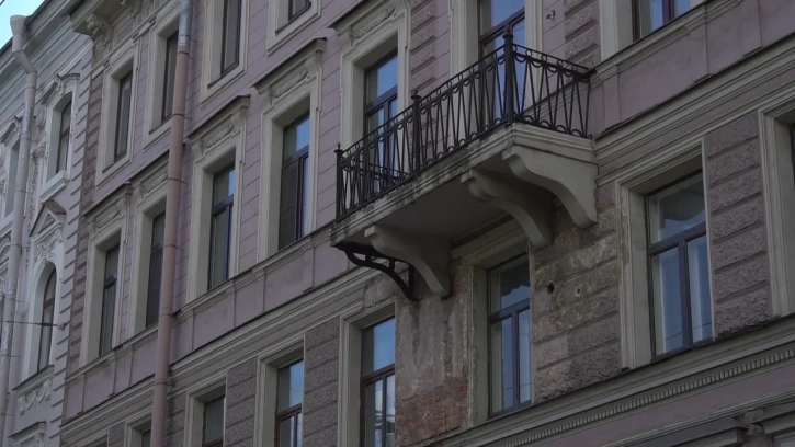 В Петербурге займутся реставрацией 44 жилых домов-памятников