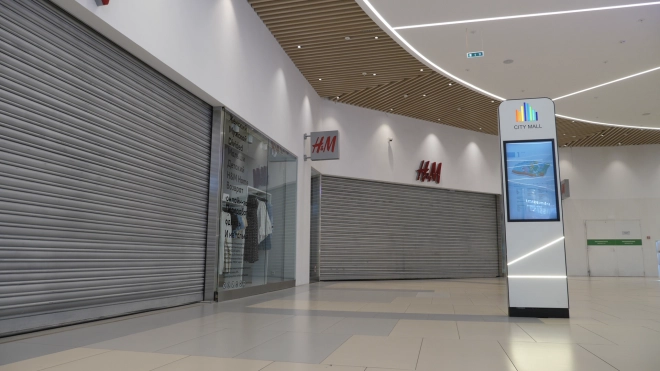 H&M временно откроет свои магазины, но скидок не будет
