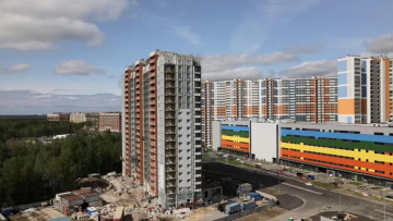 Дом для очередников у Изотовского сквера обещают достроить к сентябрю