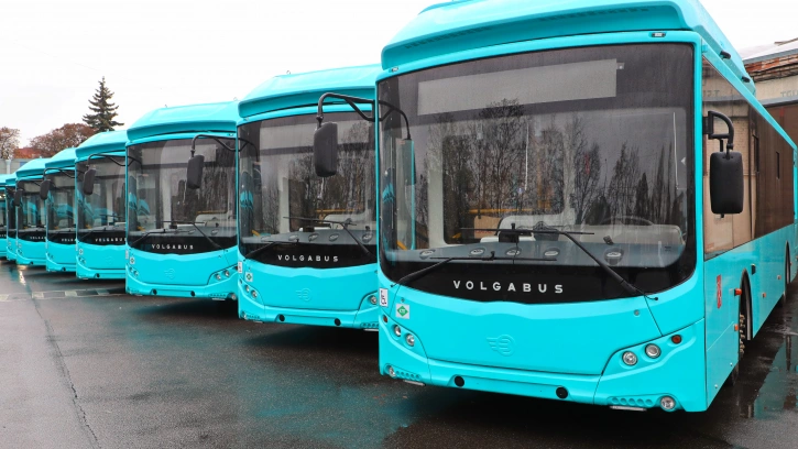 Петербург получил 48 новых автобусов