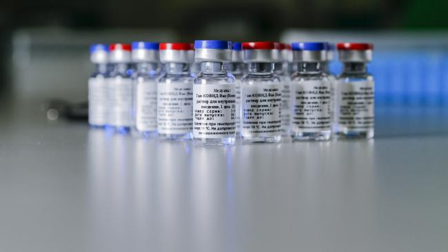 В Петербург доставлена крупная партия вакцины "Спутник V" - более 62 тысячи доз