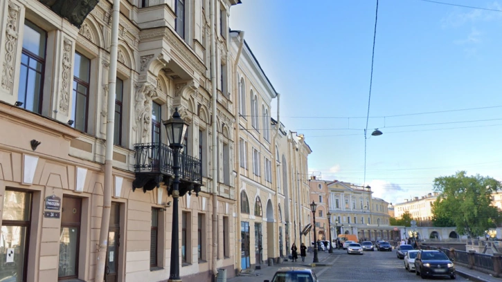 Бывшие кассы на канале Грибоедова реконструируют под гостиницу