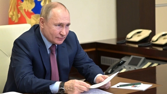 Песков: Путин перенес свое выступление на ПМЭФ на 1 час