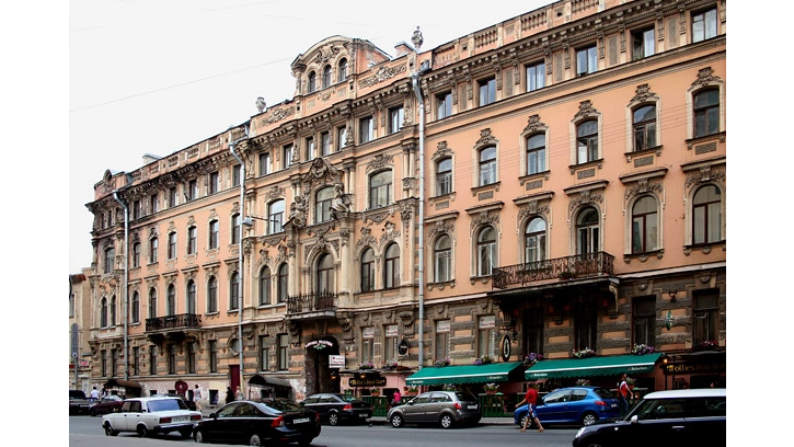 Сохраним культуру: собственники квартир на Рубинштейна обязаны вернуть исторические окна