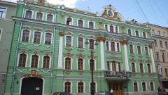 ВТБ выставил на торги бывшее здание головного офиса в Петербурге 