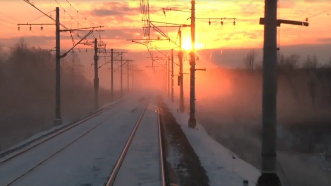 Между Петербургом и Ярославлем запустят первый двухэтажный поезд "Новогодний экспресс"