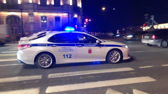 Девушка за рулем Infiniti Хрусталева скрылась с места ДТП в Петербурге