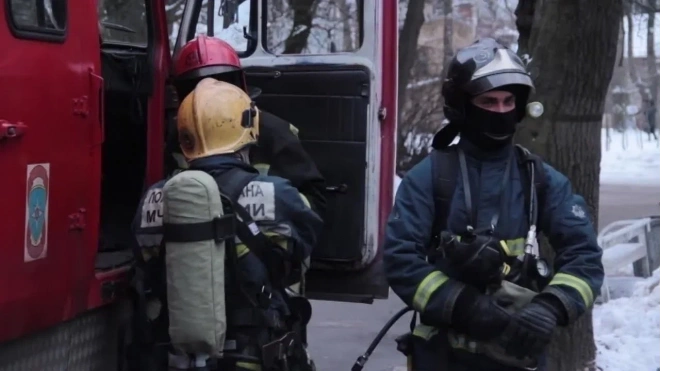 В воскресенье утром полыхали 