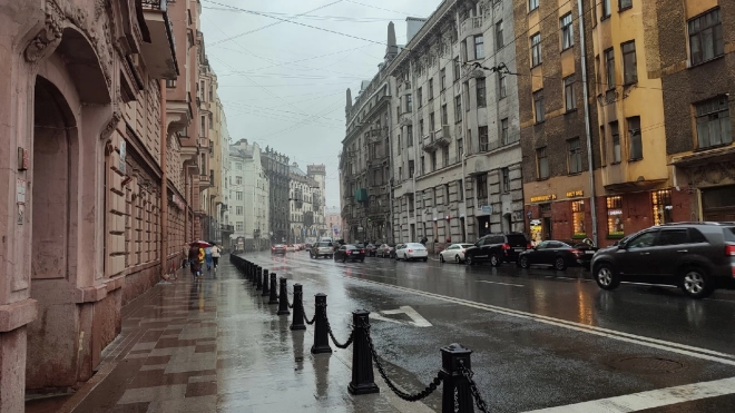 Выходные в Петербурге начинаются с прохладной погоды