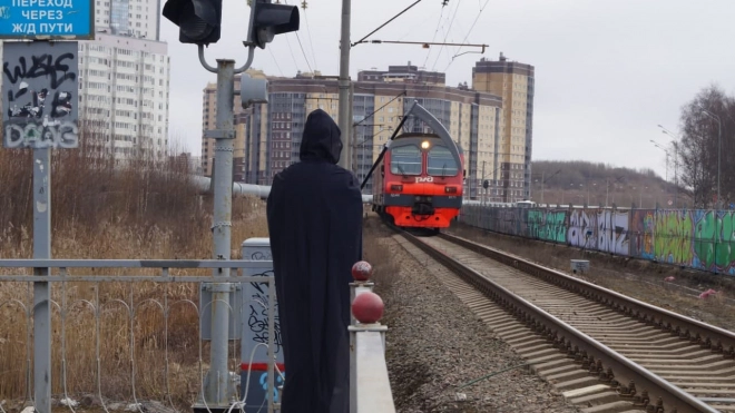 Петербуржцы привлекают внимание к "переходу смерти" на Туристской