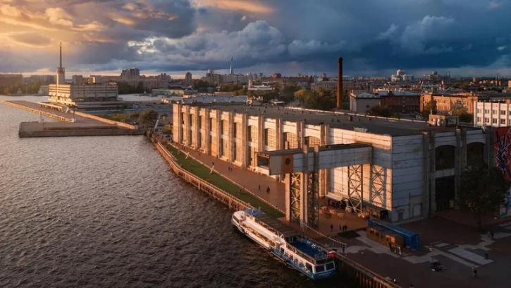 Морской вокзал в Петербурге объединят с "Севкабель портом"