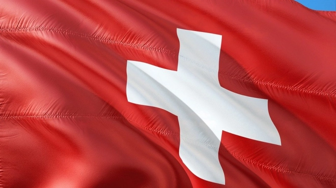 В Швейцарии умерли 55 человек после прививки от COVID-19