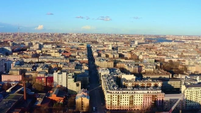 Петербург вошёл в топ-10 российских регионов по динамике рынка труда