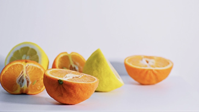 Петербуржцам напомнили полезные свойства апельсинов и лимонов