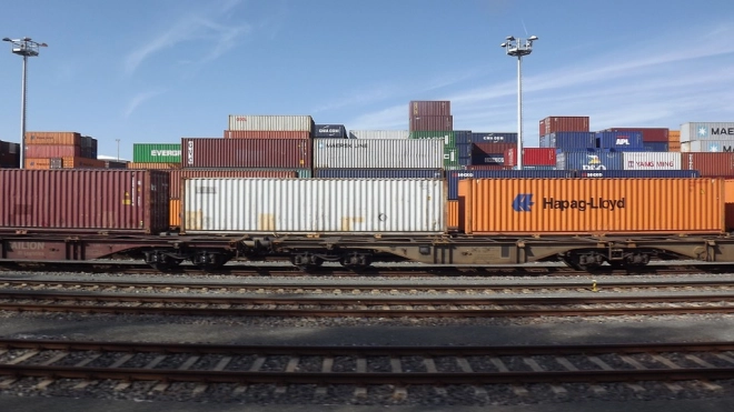 Китай увеличил объемы поставок грузов по железным дорогам России