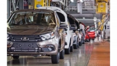 "АвтоВАЗ" не возобновит производство Lada Largus и Xray на следующей неделе