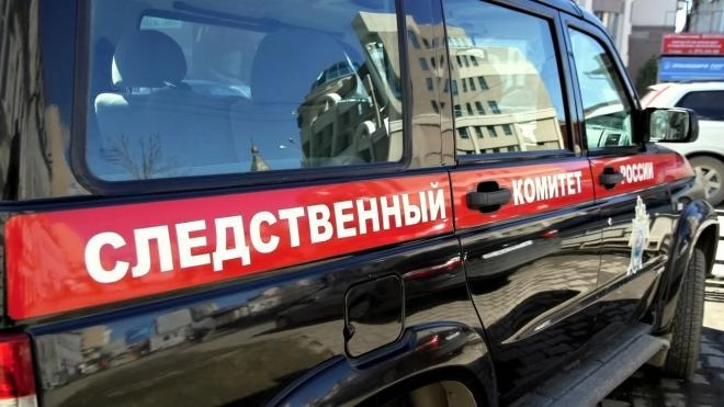 СК завел дело после гибели двух человек при пожаре в пятиэтажке в Екатеринбурге