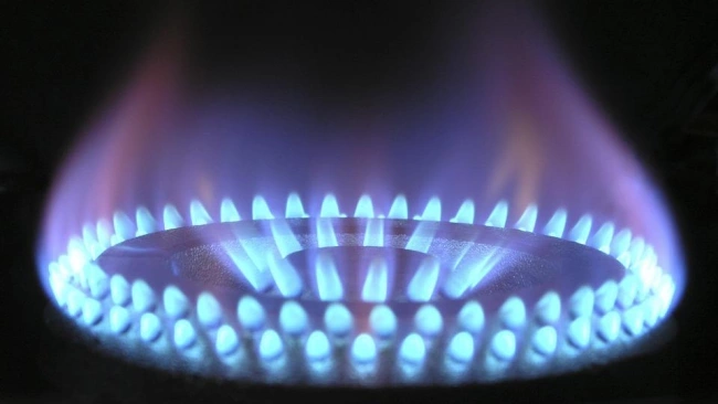 ”Газпром” сообщил о получении Польшей российского газа через реверс из Италии и Франции