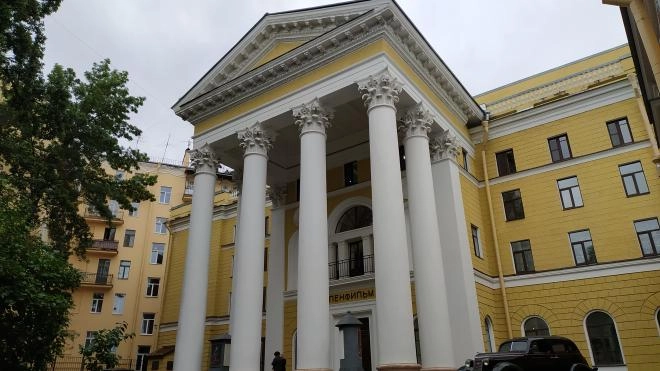 "Ленфильм" оштрафовали за состояние здания на Каменноостровском