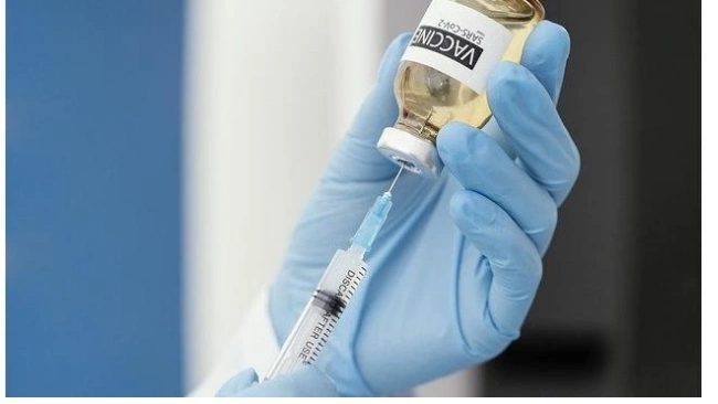В Нижнем Новгороде мужчине по ошибке ввели две разные вакцины от коронавируса