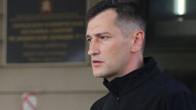 Суд приговорил Олега Навального к году условно за нарушение санитарных норм
