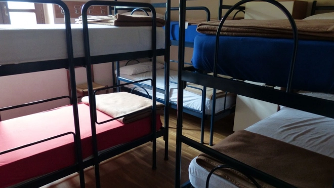 В Петербурге закрыли гостиницу, которая работала в квартире жилого дома