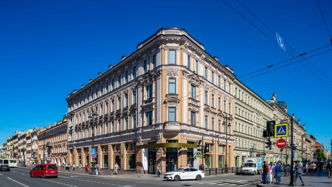 ТК "Невский Центр" продлил сроки приема заявок на концепцию подсветки фасадов здания